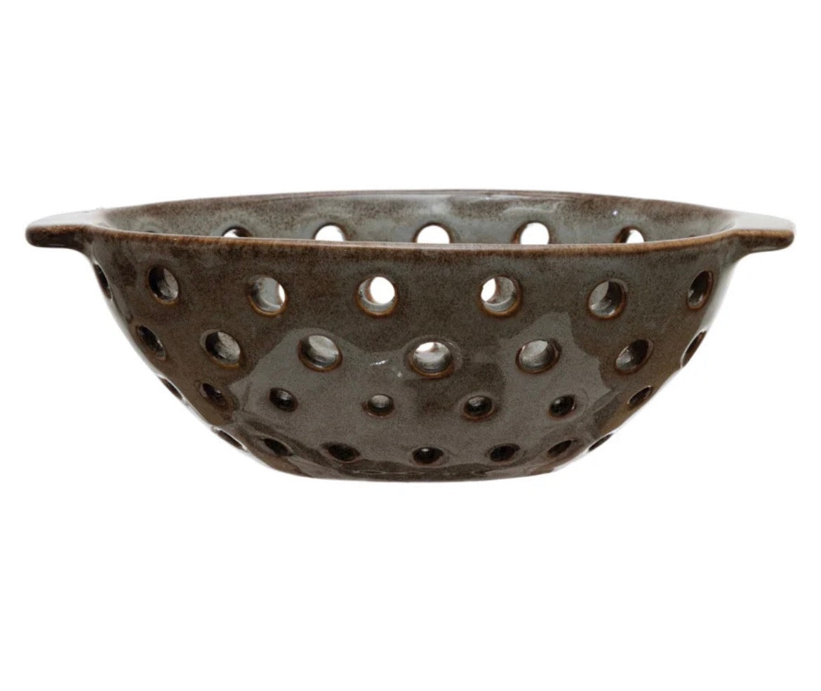 Stoneware Berry Bowl - Brown
