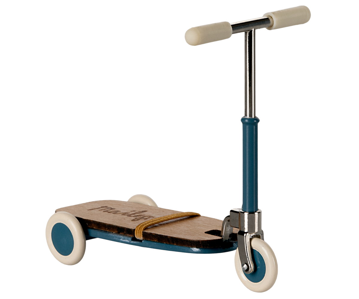 Maileg - Kick Board, Mouse - Blue