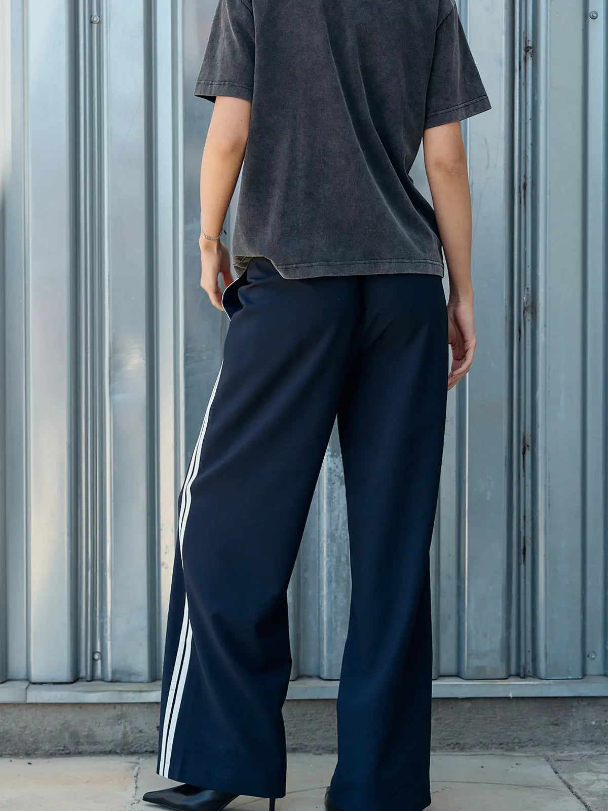 Side Stripe Wide Leg Pant - Navy