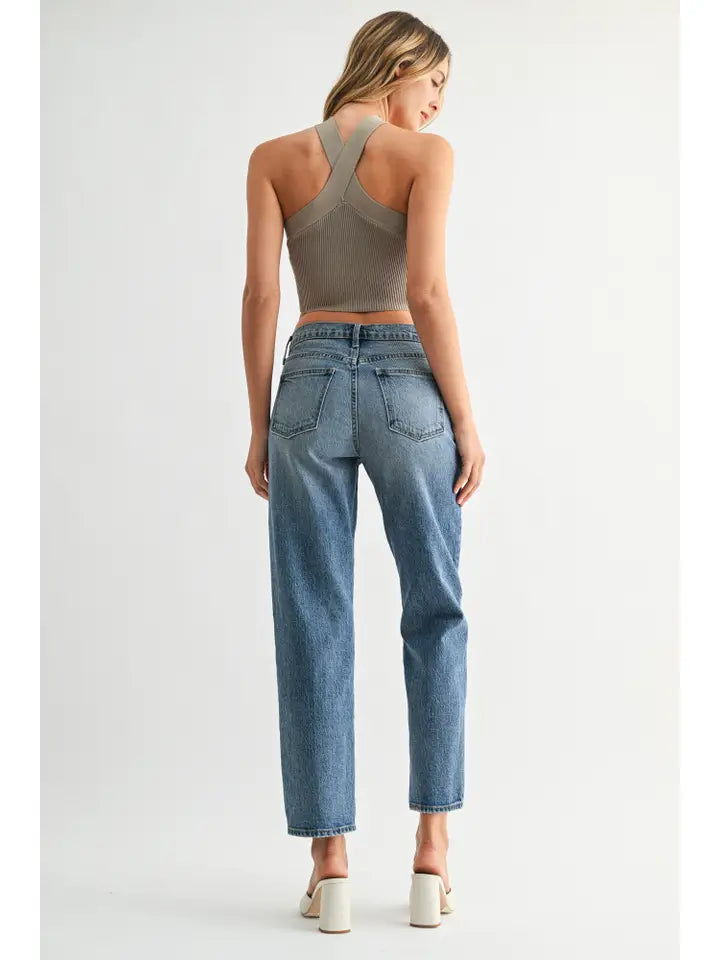 Easy Straight with Slight Taper - Medium Denim