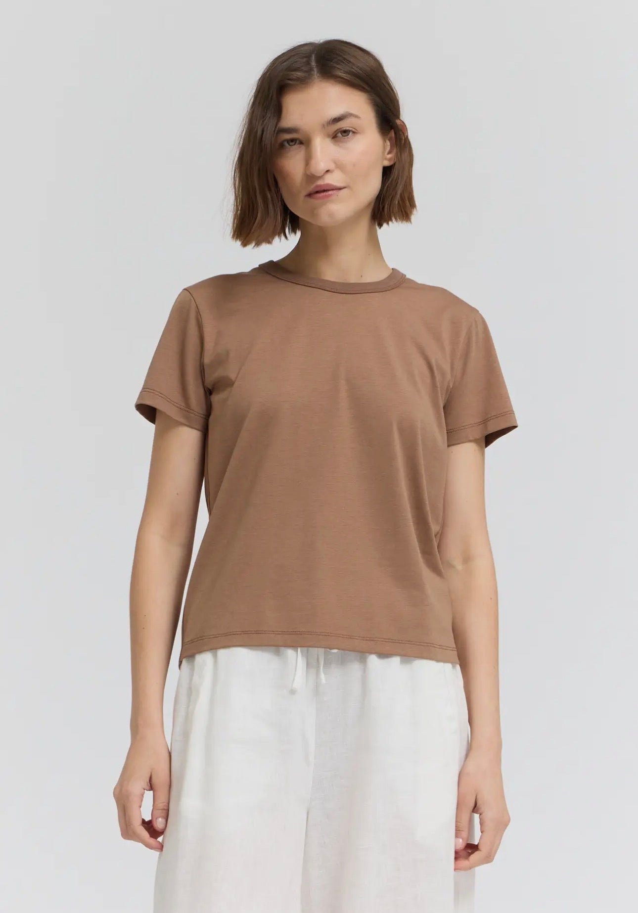 Essential Round Neck T-Shirt - Tobacco