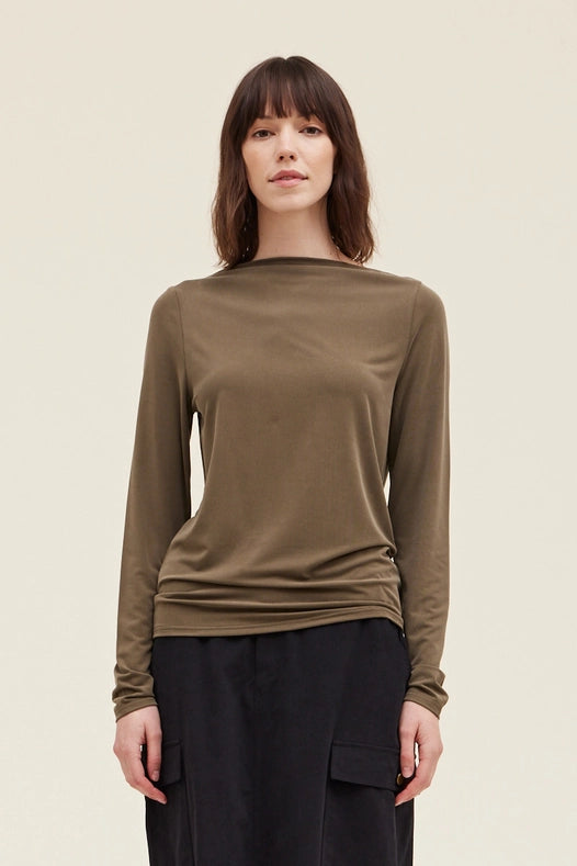 Grade + Gather - Boat Neck Tee - Dusty Olive