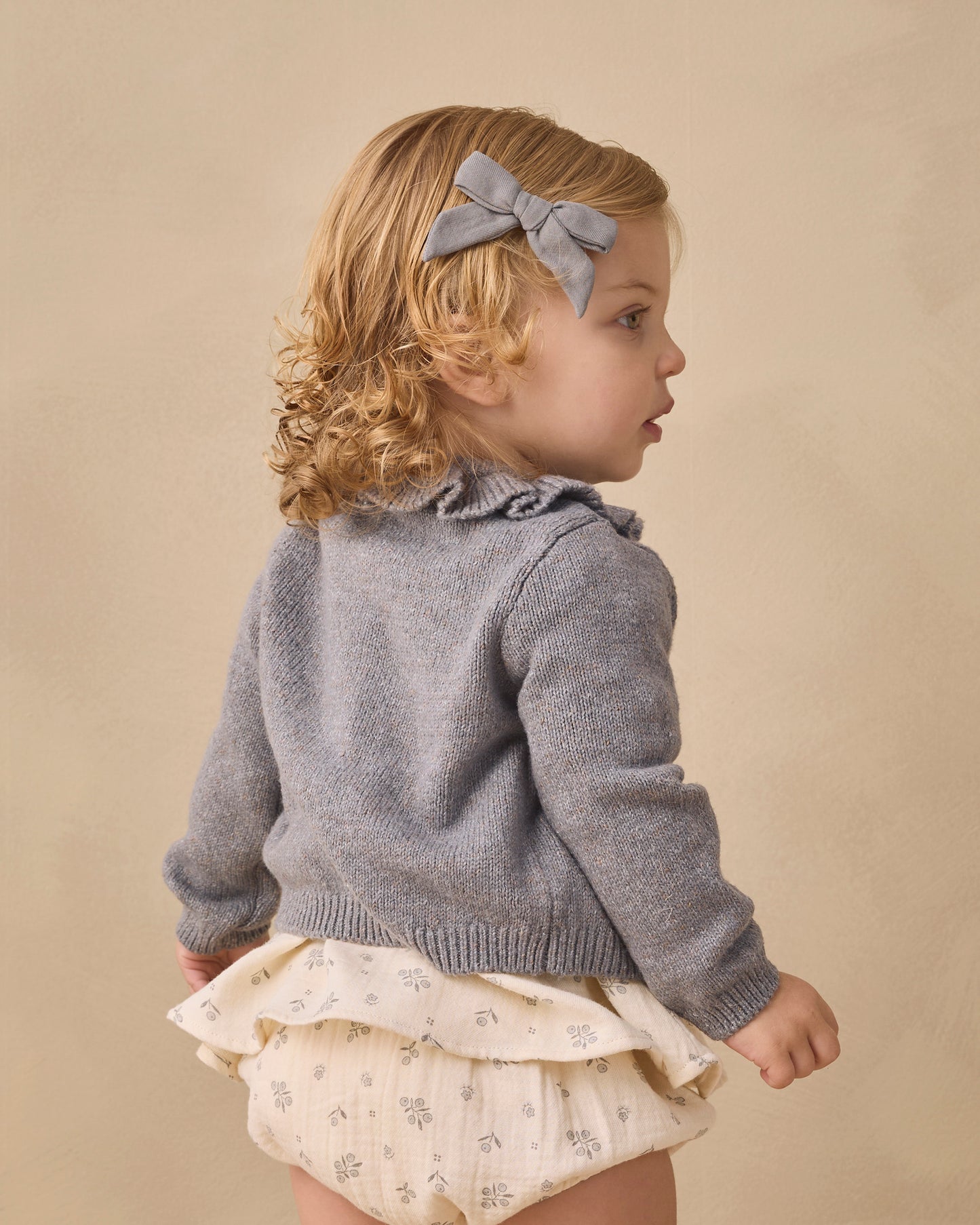 Quincy Mae - Ruffle Collar Cardigan - Heathered Slate
