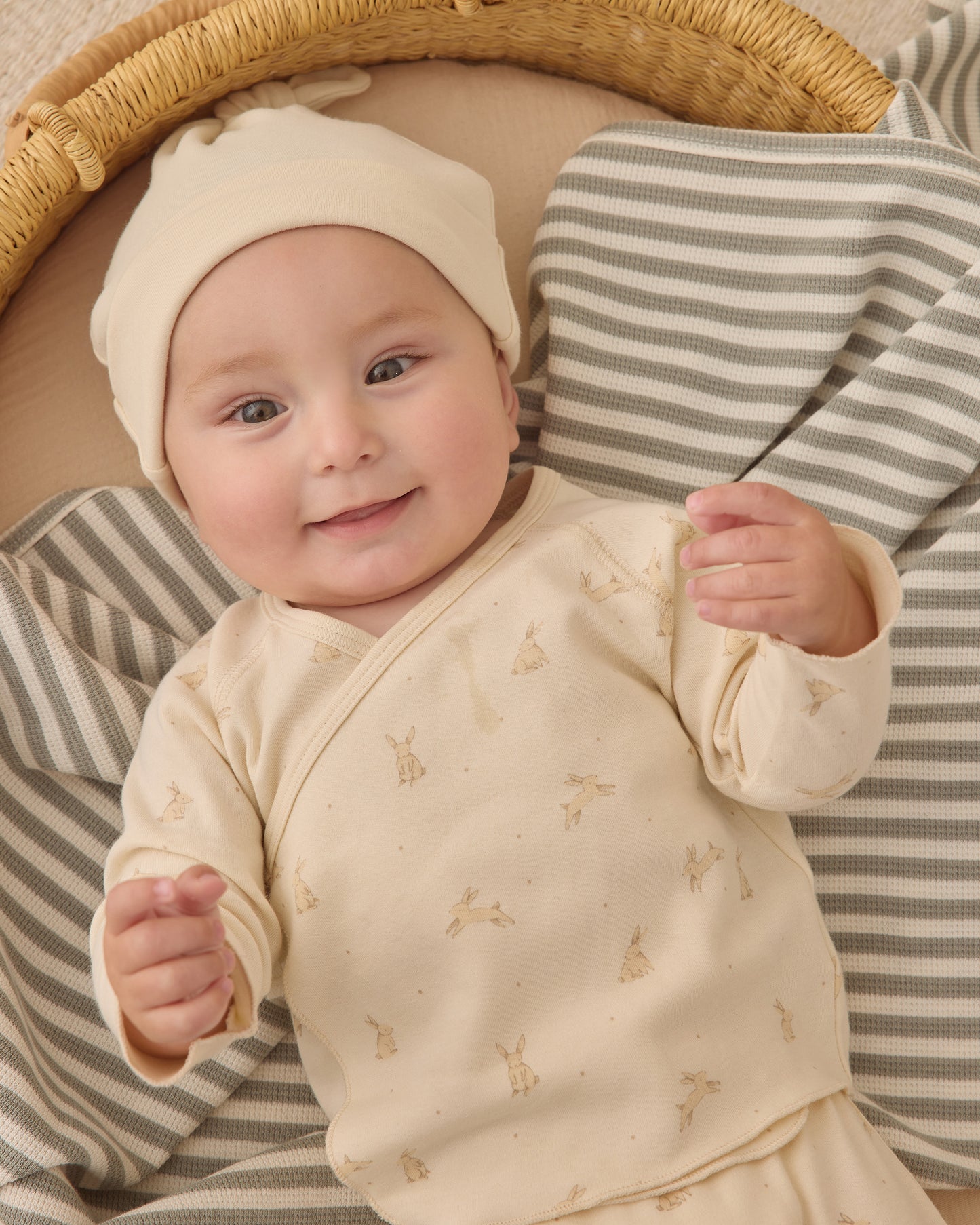 Quincy Mae - Wrap Top + Footed Pant Set - Bunnies