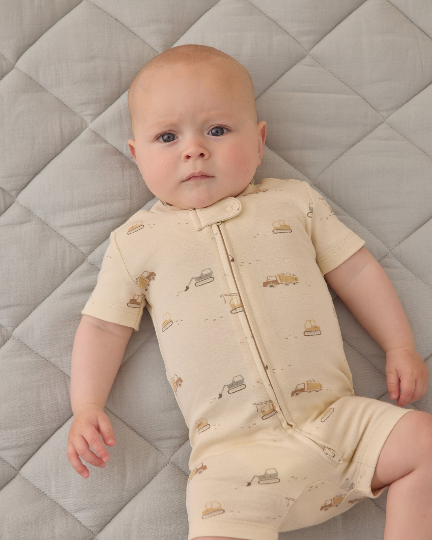 Quincy Mae - Zip Short Sleeve Sleeper - Construction Trucks
