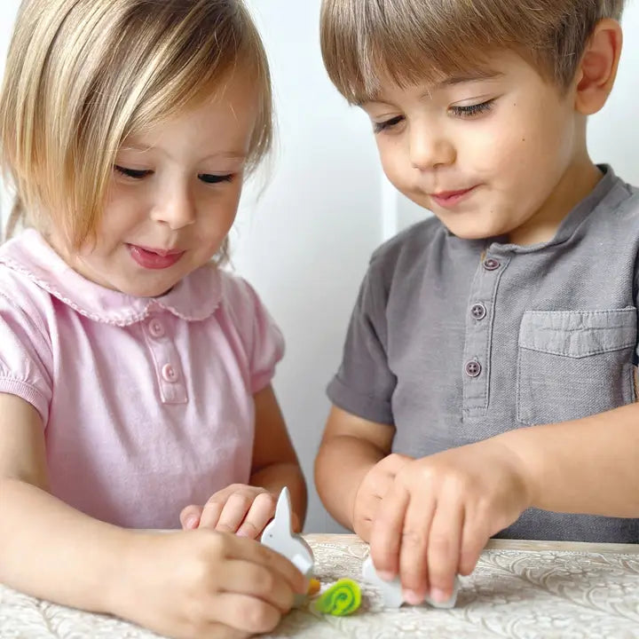 Mentari Toys - Rabbit Hutch Pet Set