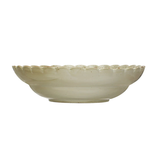 Stoneware Bowl with Scalloped Edges