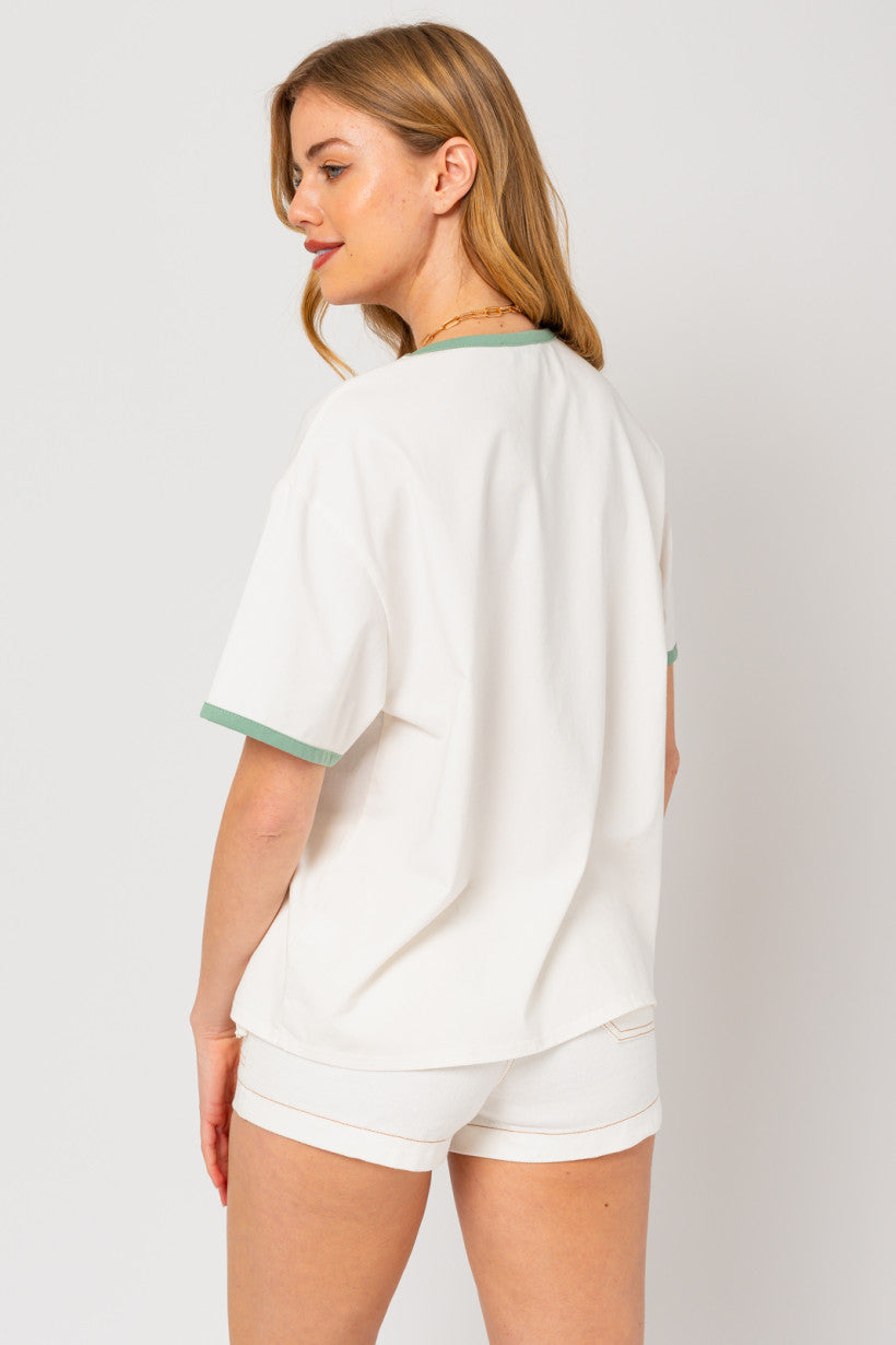 Queen of the Court Graphic Tee