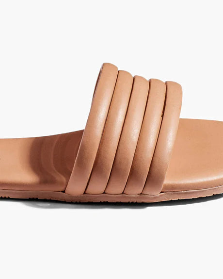TKEES - Serena Sandal - Pout