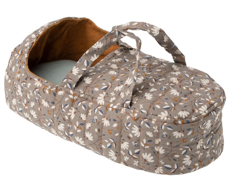 Maileg - Quilt Carry Cot - Ocher