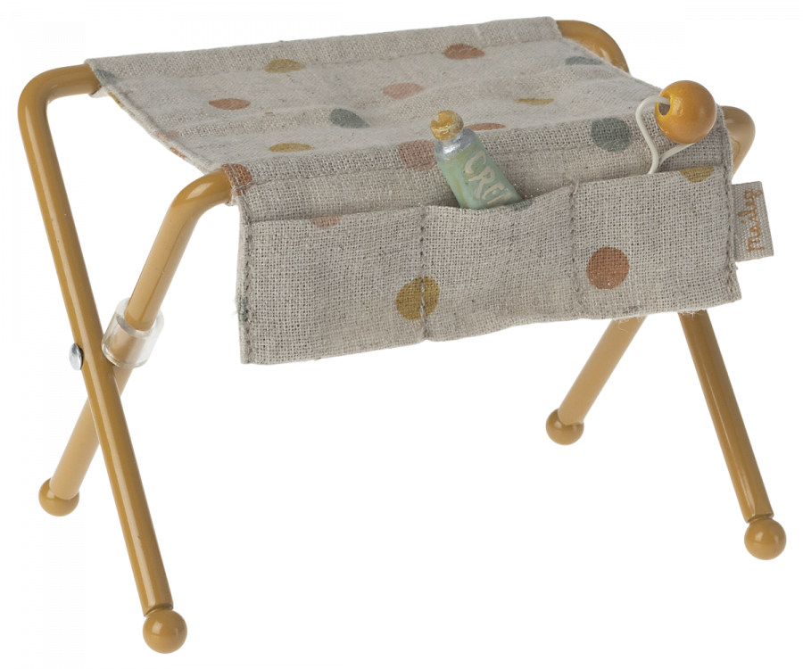 Maileg - Nursery Table, Baby Mouse - Ocher