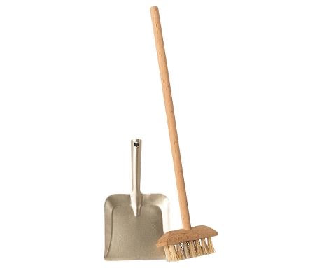 Maileg - Broom Set