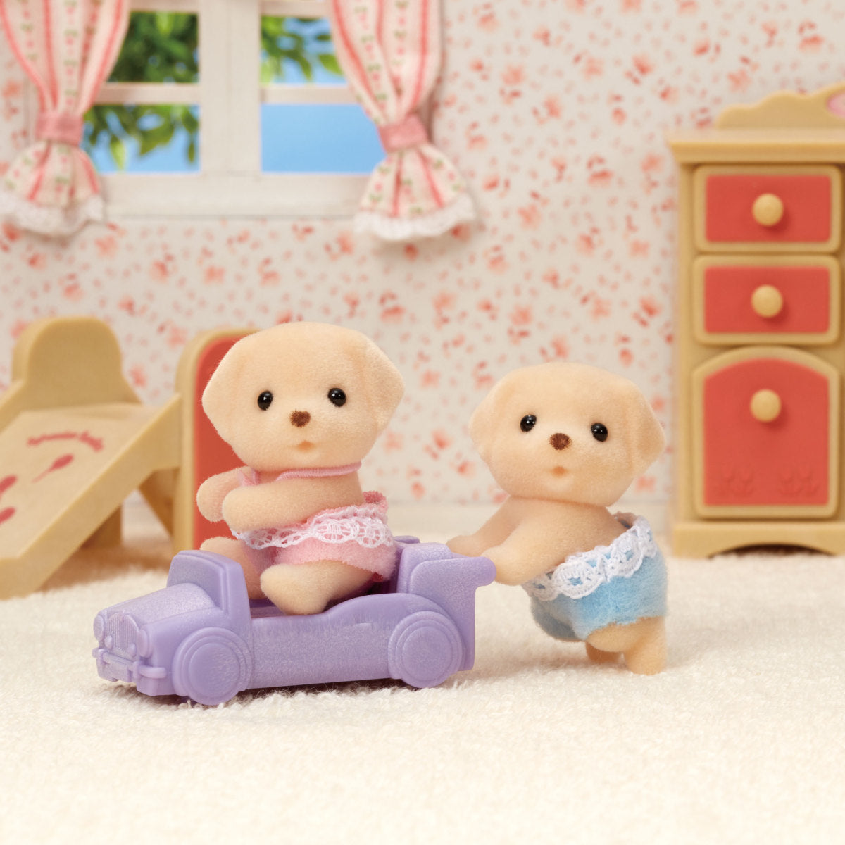 Calico Critters - Yellow Labrador Twins