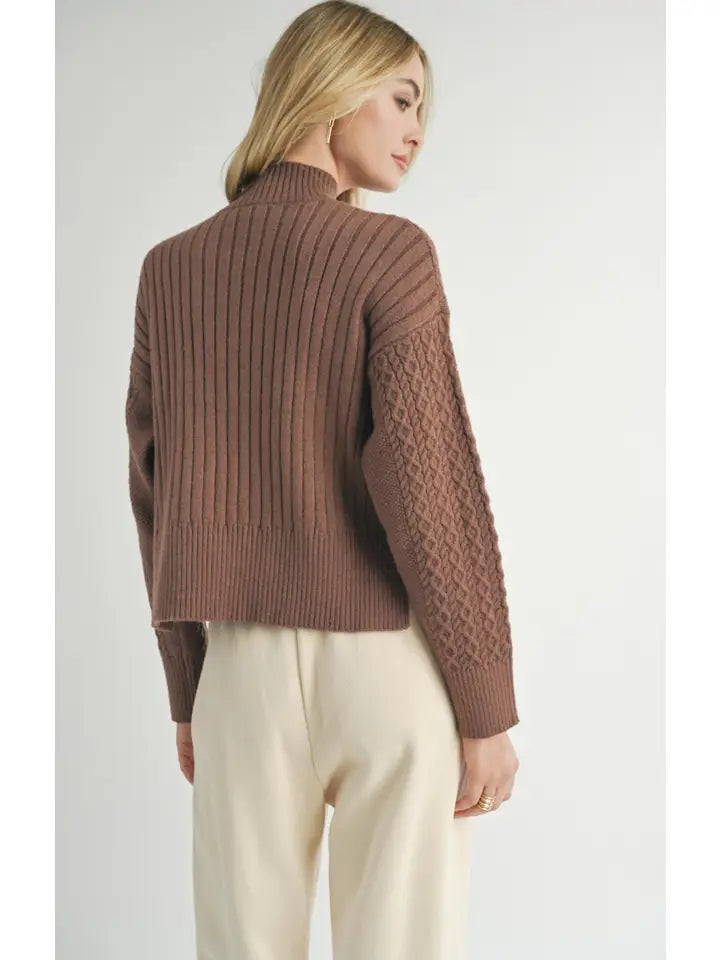 Liss Turtleneck Sweater - Brown