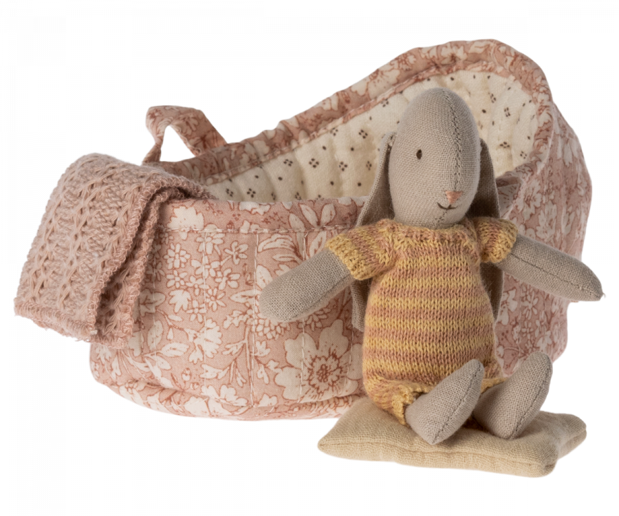 Maileg - Bunny in Carry Cot, Micro - 3 ass.