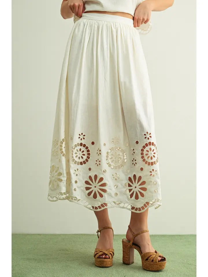 Floral Embroidered Skirt - Off White