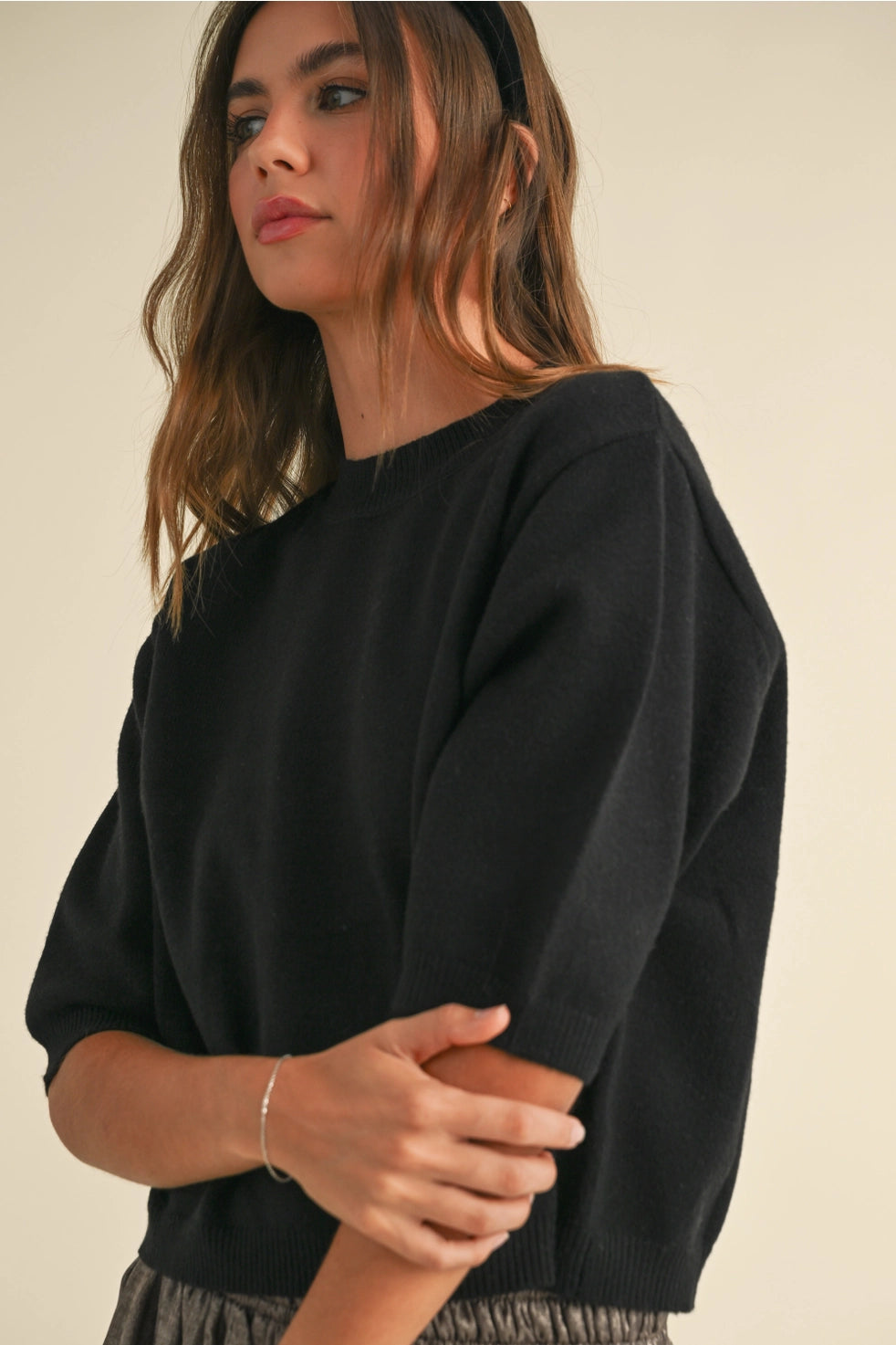 Short Sleeve Sweater Top - Black