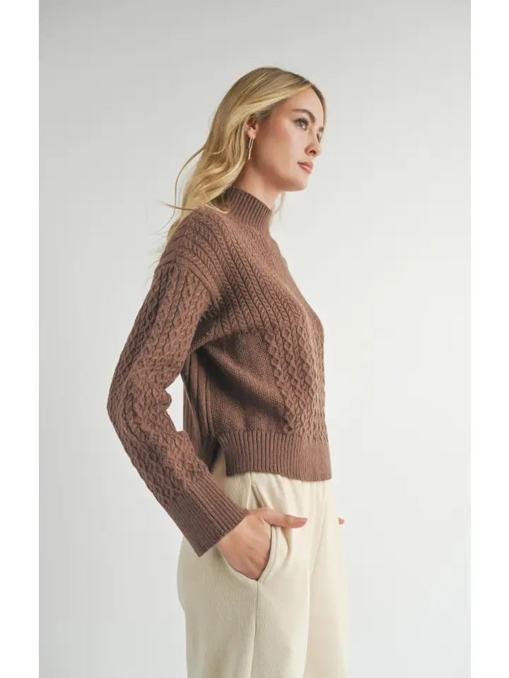 Liss Turtleneck Sweater - Brown