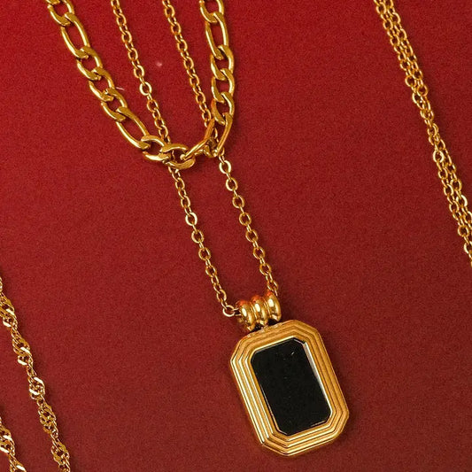 Mare 18K Gold Stack Pendant Necklace - Black