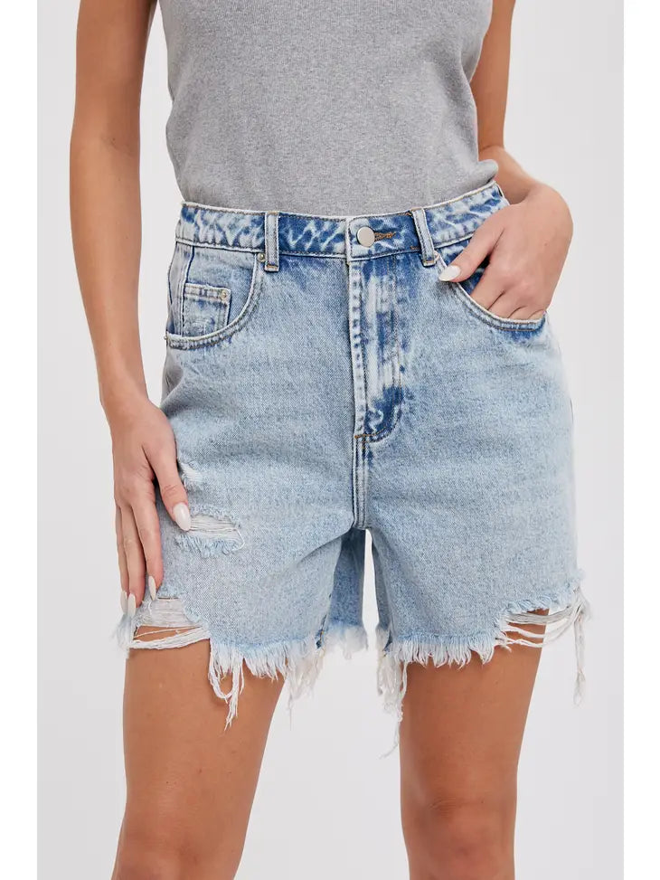 Relaxed Mid-Length Denim Short