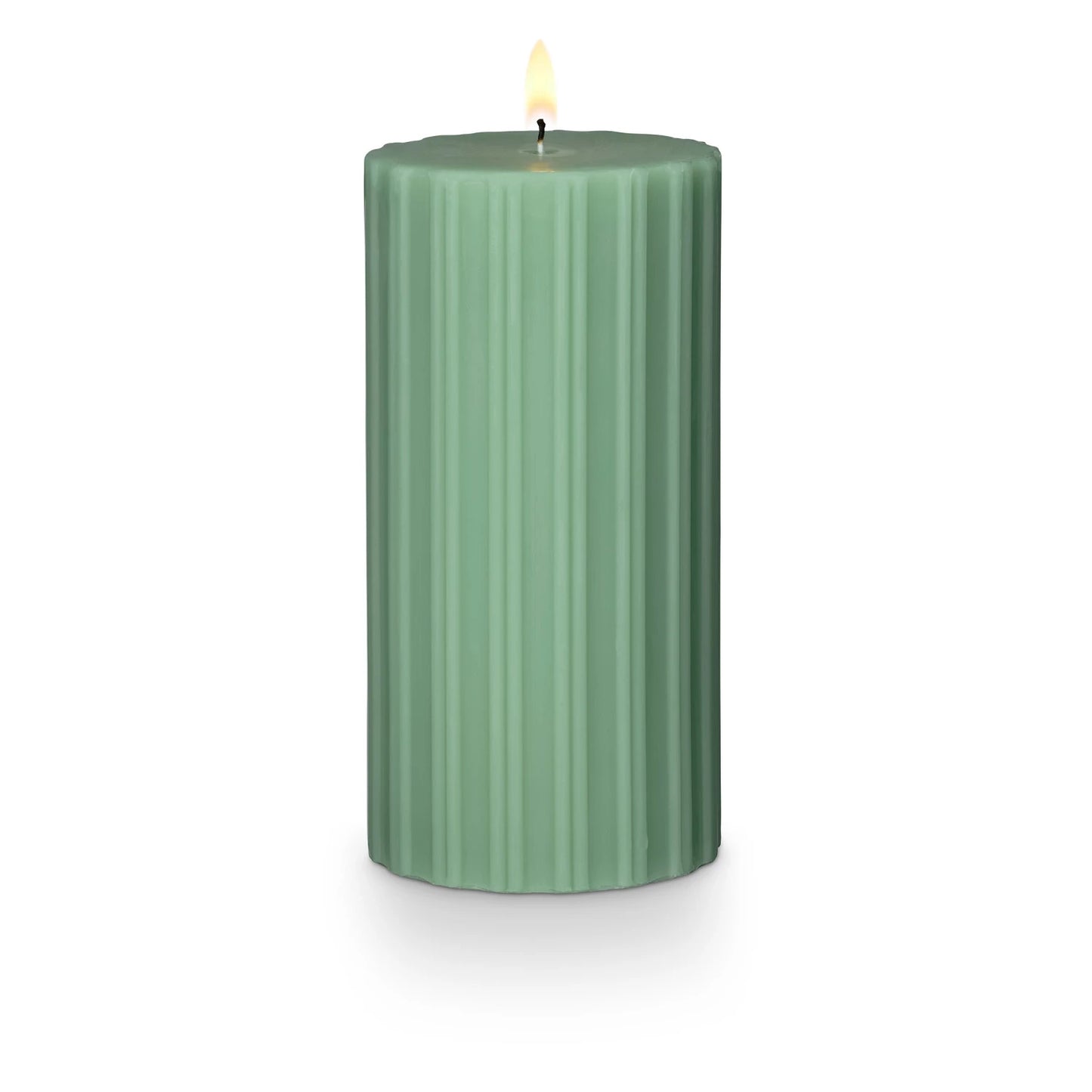 Illume - Medium Fragranced Pillar Candle - Hinoki Sage