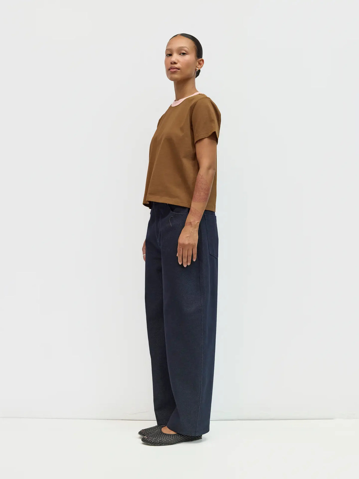 Contrast Neckband Tee - Brown + Pink