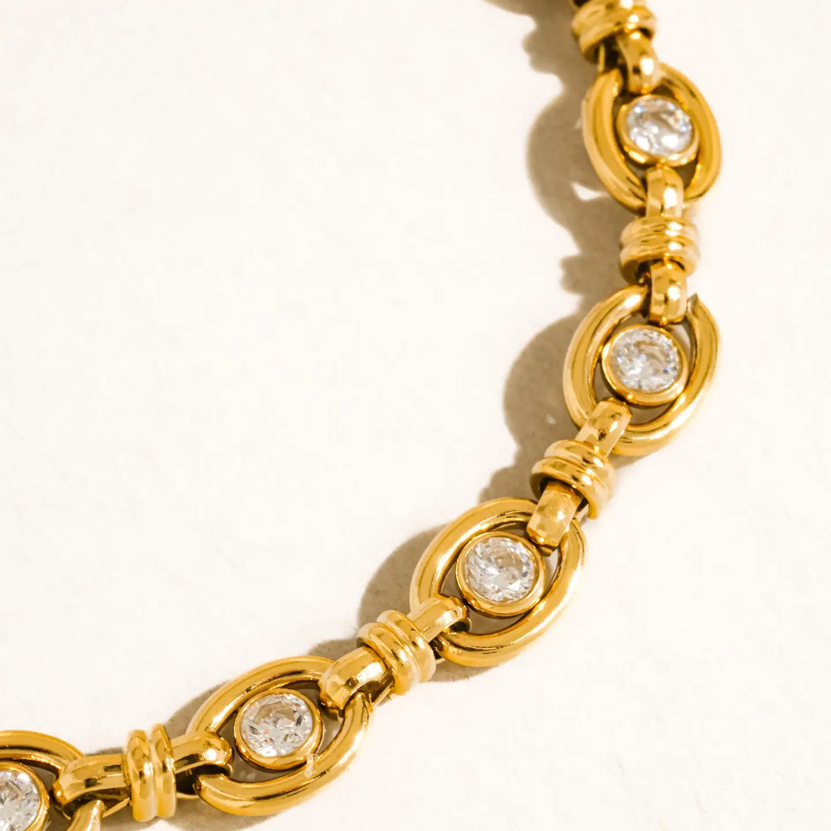 Xenon 18K Gold Non-Tarnish Circle Link Bracelet - Yellow Gold