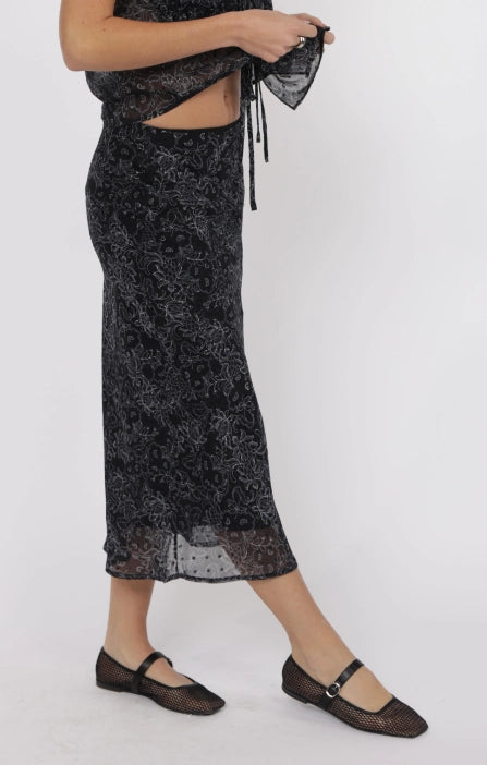 Chiffon Lined Midi Skirt - Black Ivory