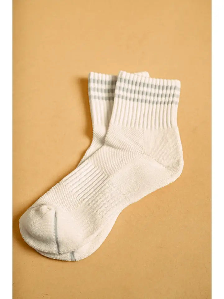 Soft White Ankle Socks - Grey Stripe