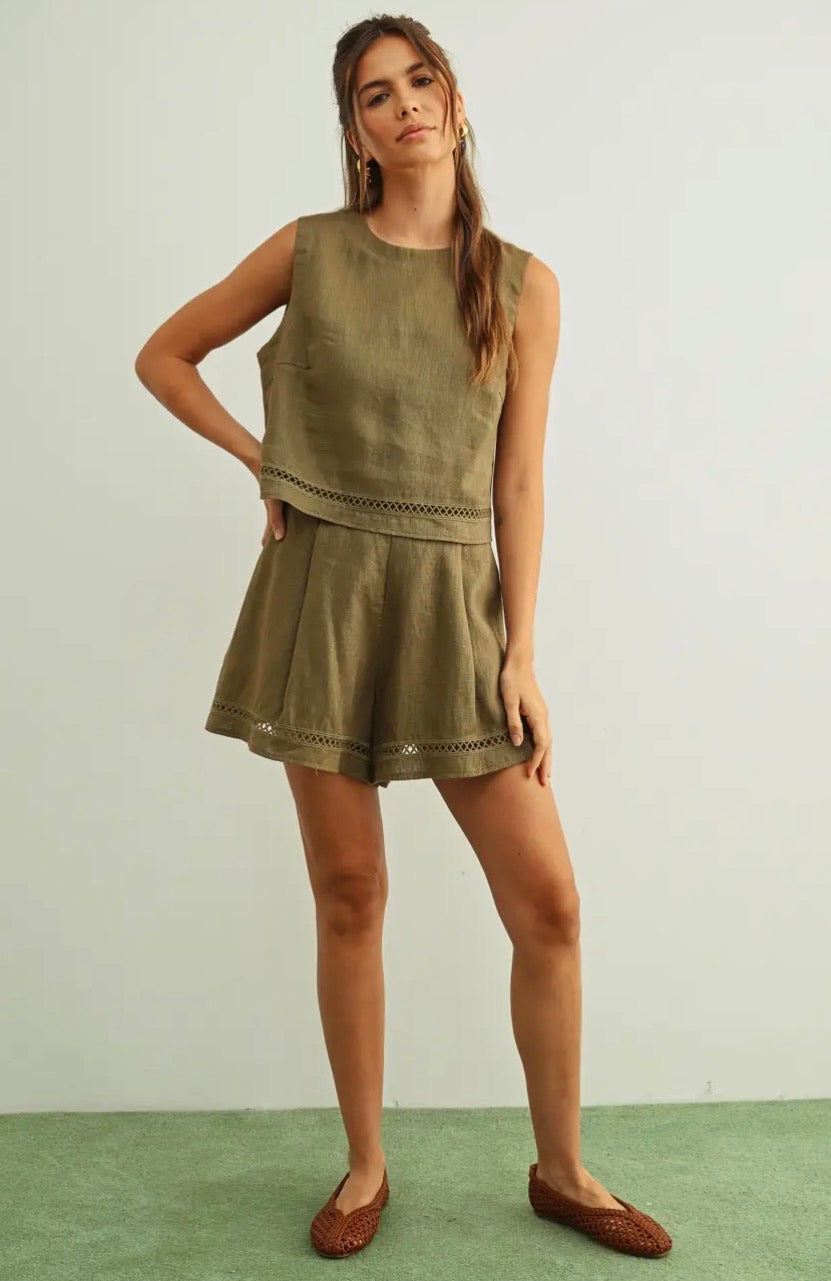 Linen Shorts - Olive