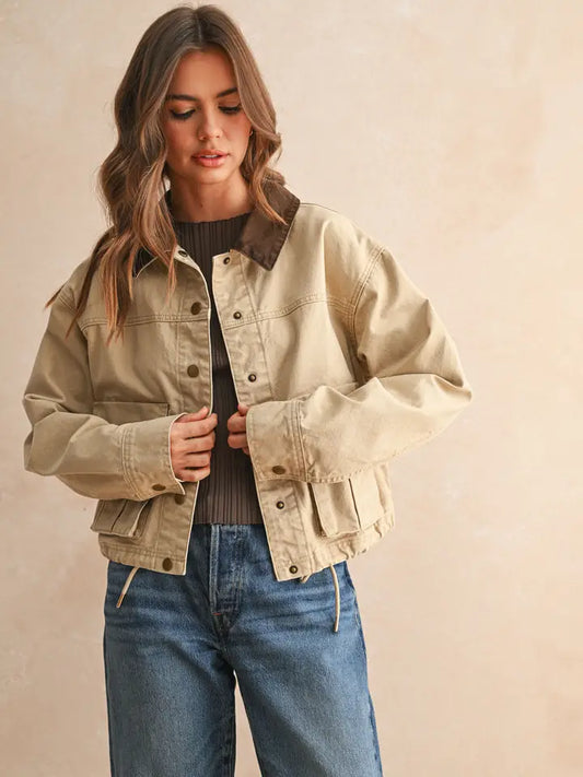 Collar Contrasted Utility Jacket - Beige