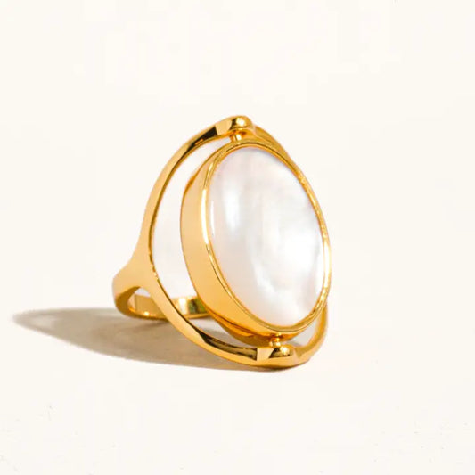 Violetta 18K Gold Double Sided Shell Ring