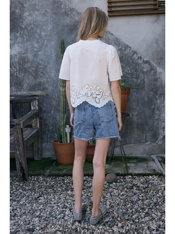 Embroidered Scallop Hem Puff Sleeve Blouse