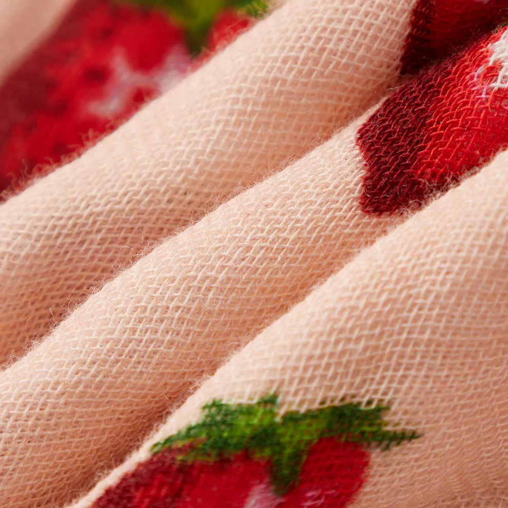 Milkbarn - Beach Blanket - Strawberry