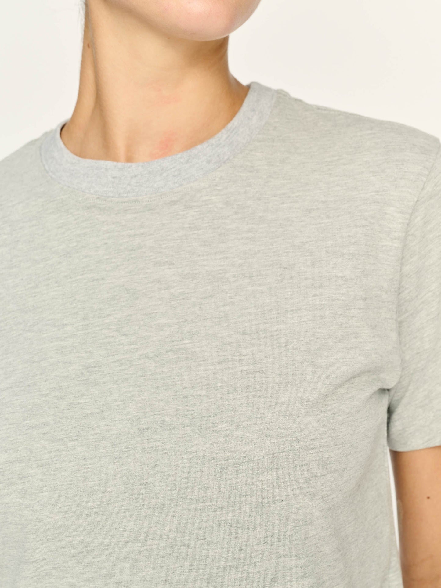 Essential Tee - Heather Grey