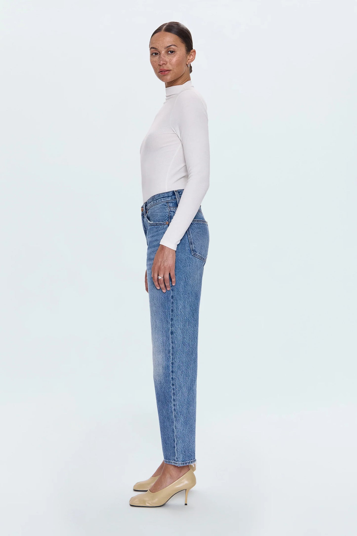 Pistola - Lexi Mid Rise Bowed Straight - Metropolis