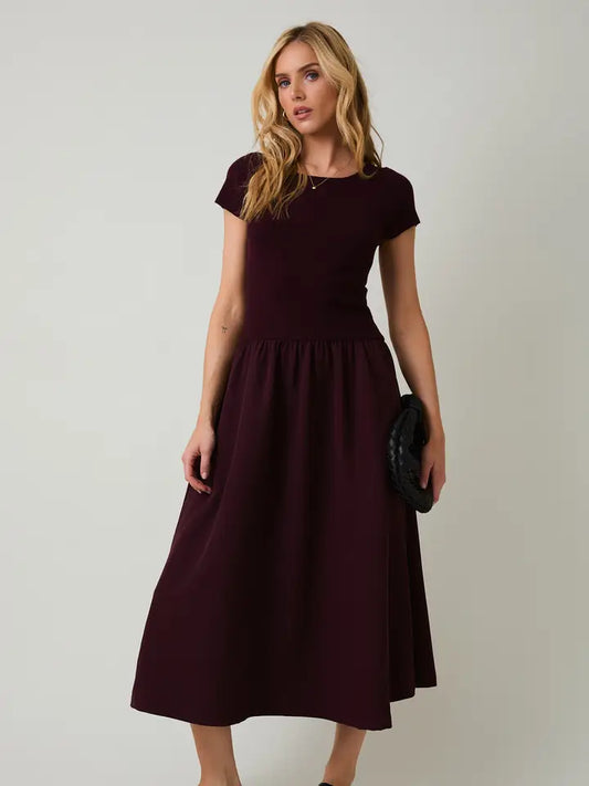 Short Sleeve Woven Knit Midi Dress - Maroon