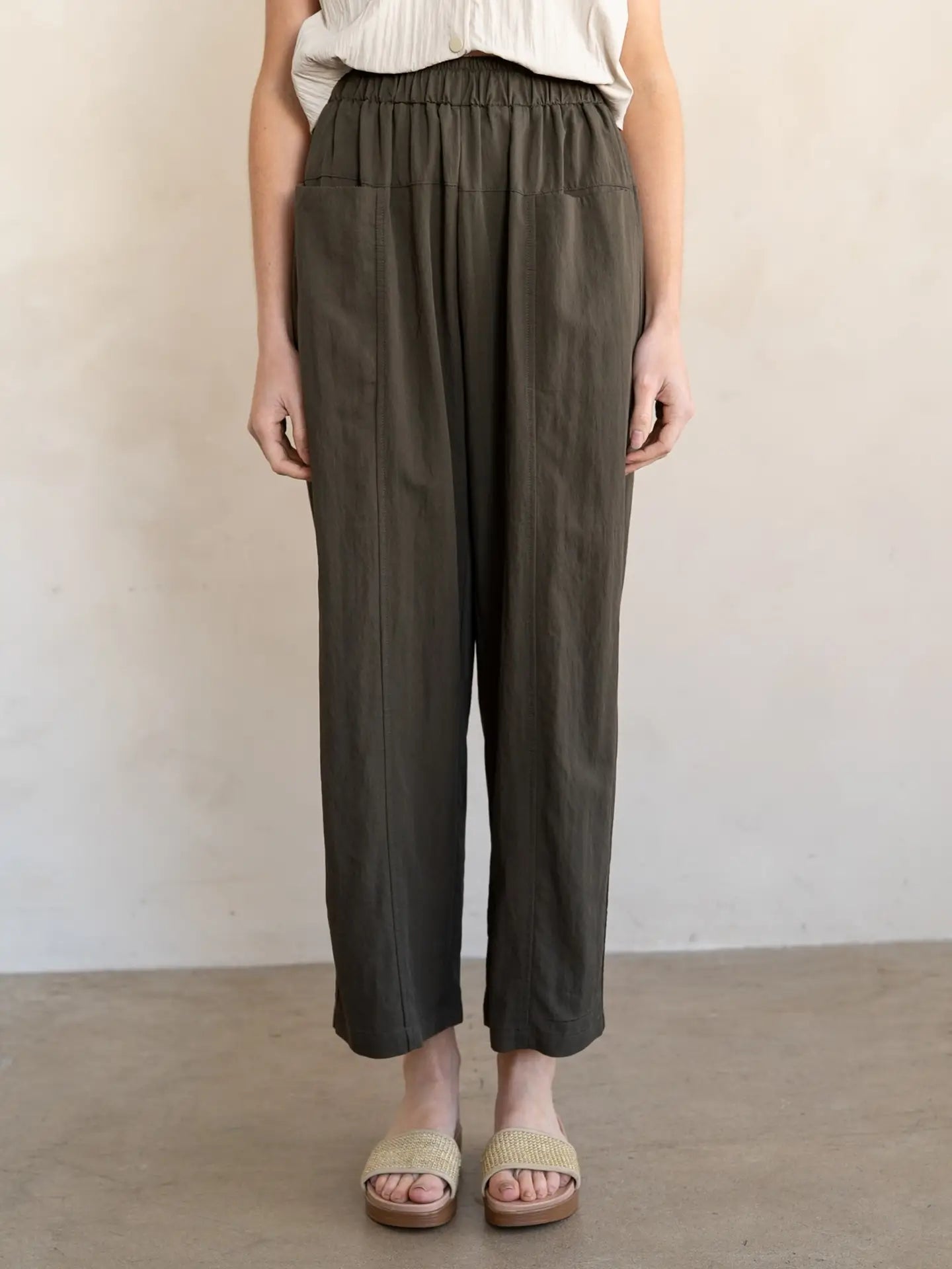 Front Seam Relaxed Pants - Olive Ash