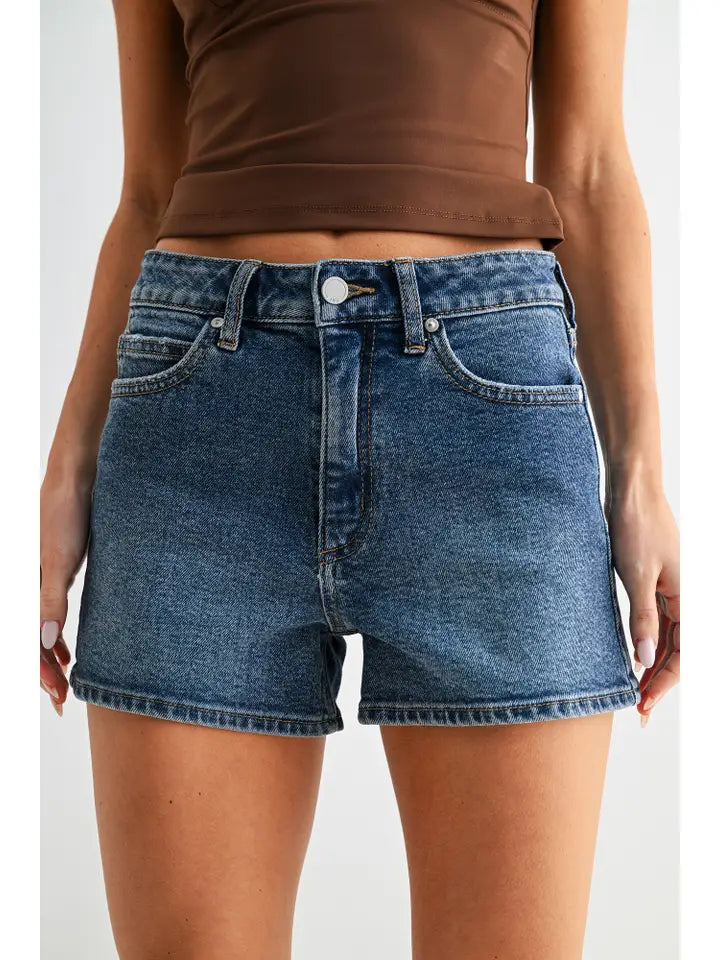 Classic Hem Short - Medium Denim