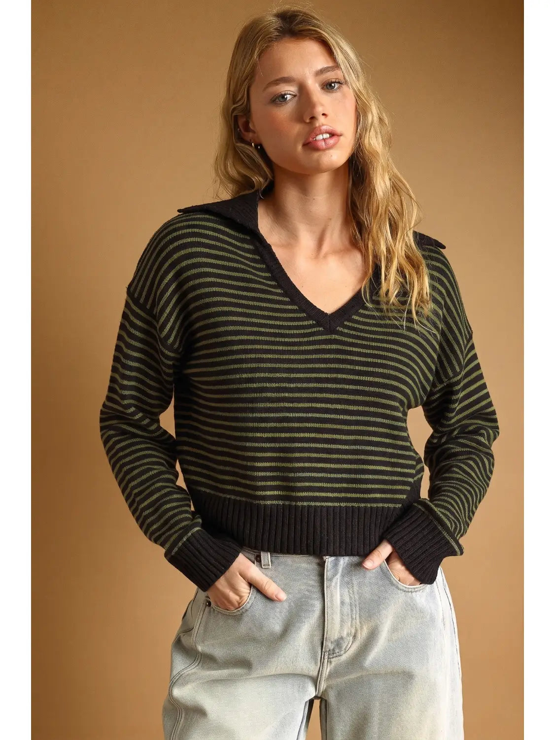 Striped Pattern V-Neck Collar Sweater Top - Olive + Black