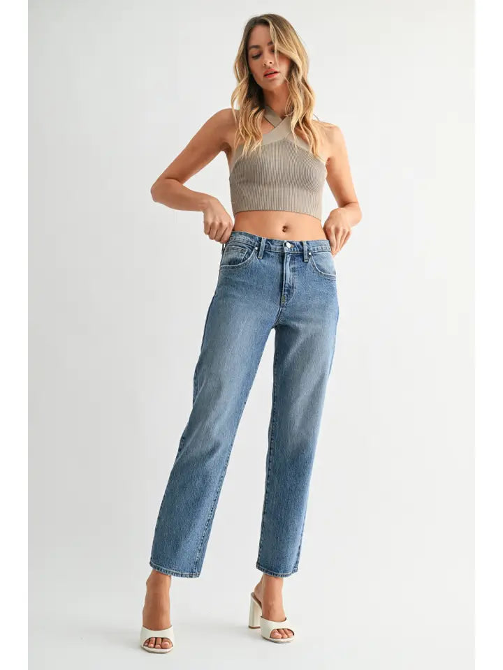 Easy Straight with Slight Taper - Medium Denim