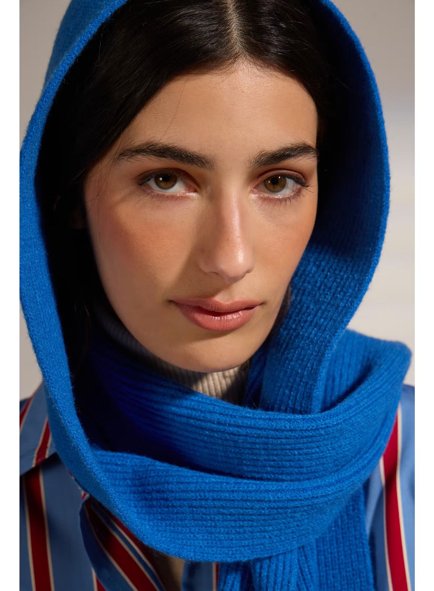 Gentle Hooded Scarf - Cyan