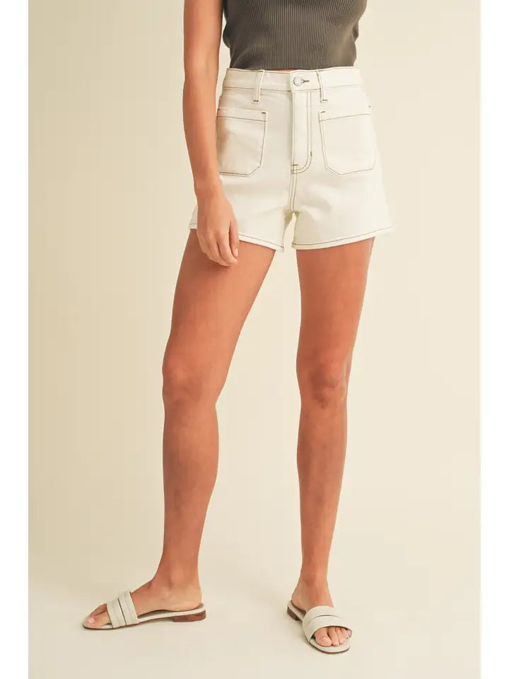 Patch Pocket Short - Off White