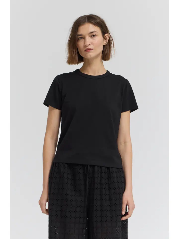 Essential Round Neck T-Shirt -  Black