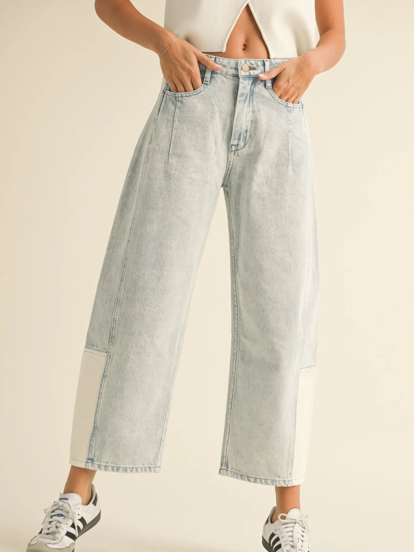Barrel Jeans - Light Wash