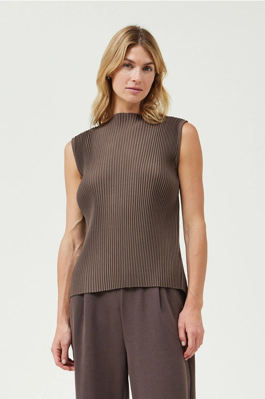 Grade + Gather - Pleated Sleeveless Top - Umber