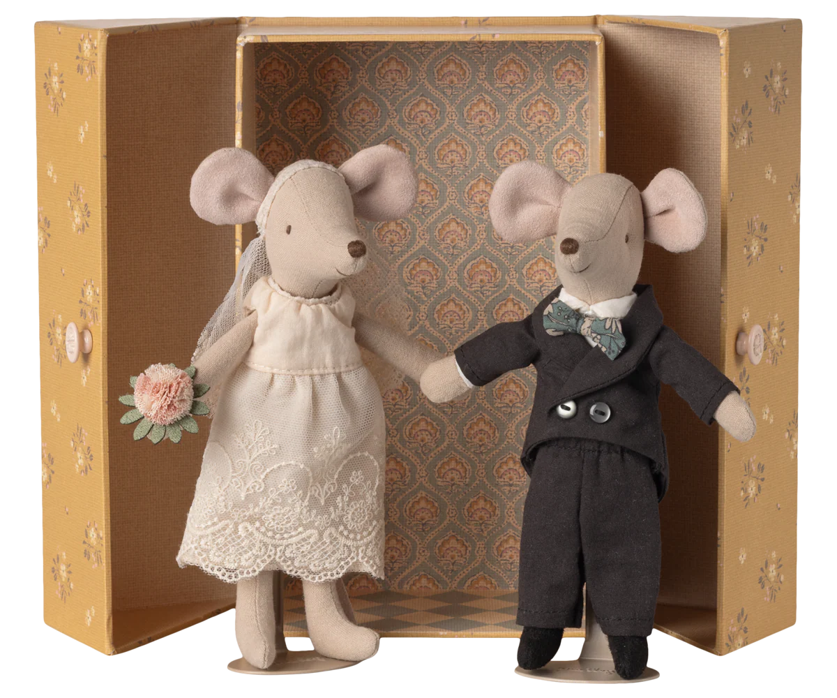 Maileg - Wedding Mouse Couple In Box - Mum and Dad - PREORDER