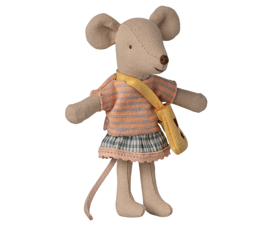 Maileg - Little Sister Mouse With Bag - PREORDER