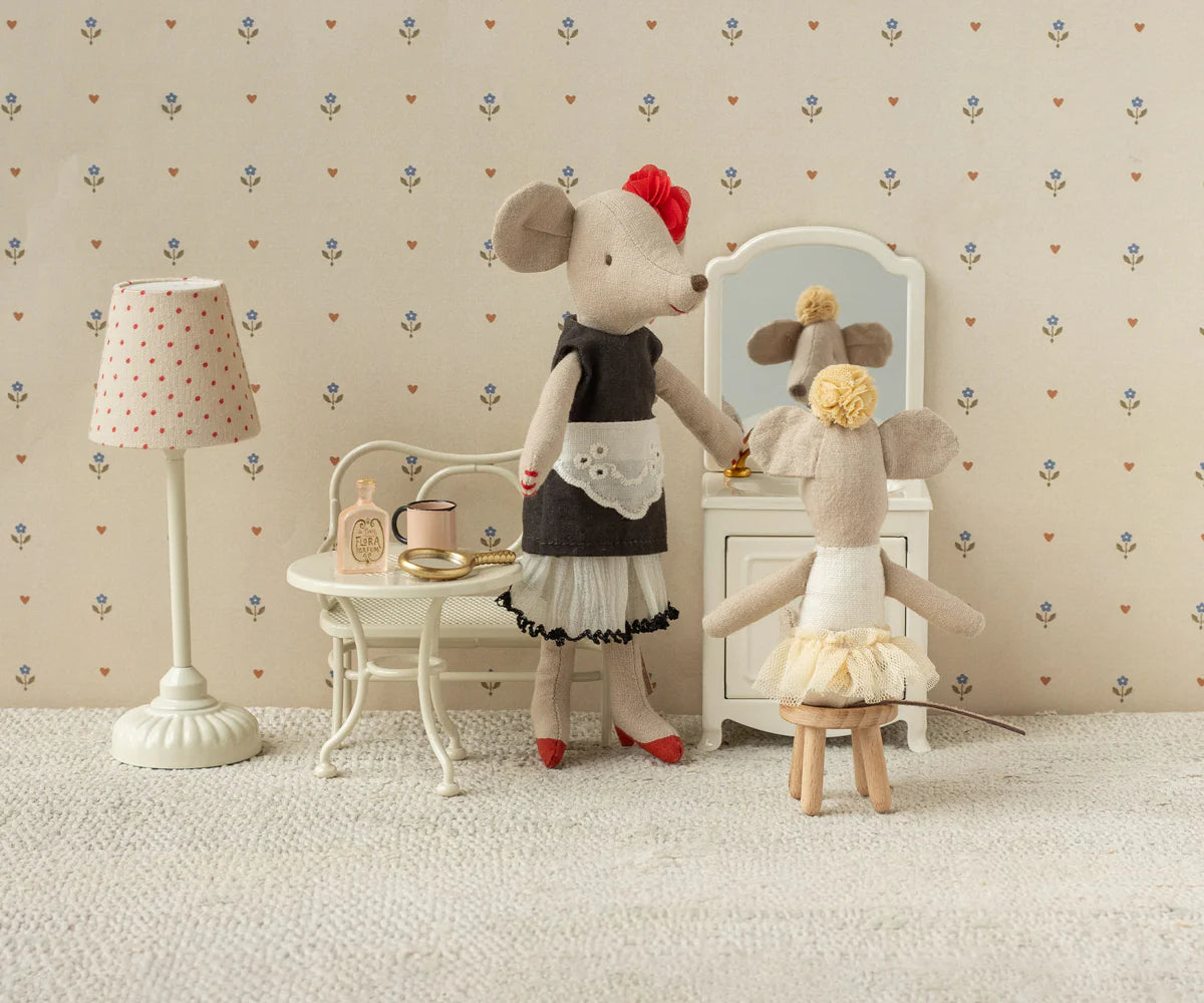 Maileg - Beautician Mouse - Mum