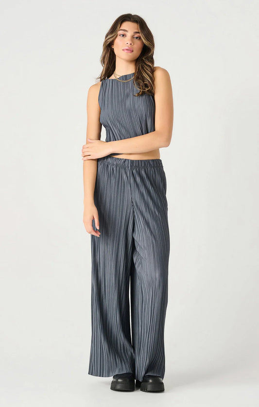 Sleeveless Pleated Top & Pant Set - Slate